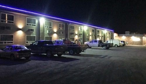 Travelodge By Wyndham Rosetown Bagian luar foto